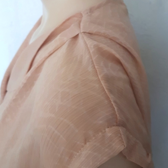 Asymmetrical Top - Picture 8 of 10